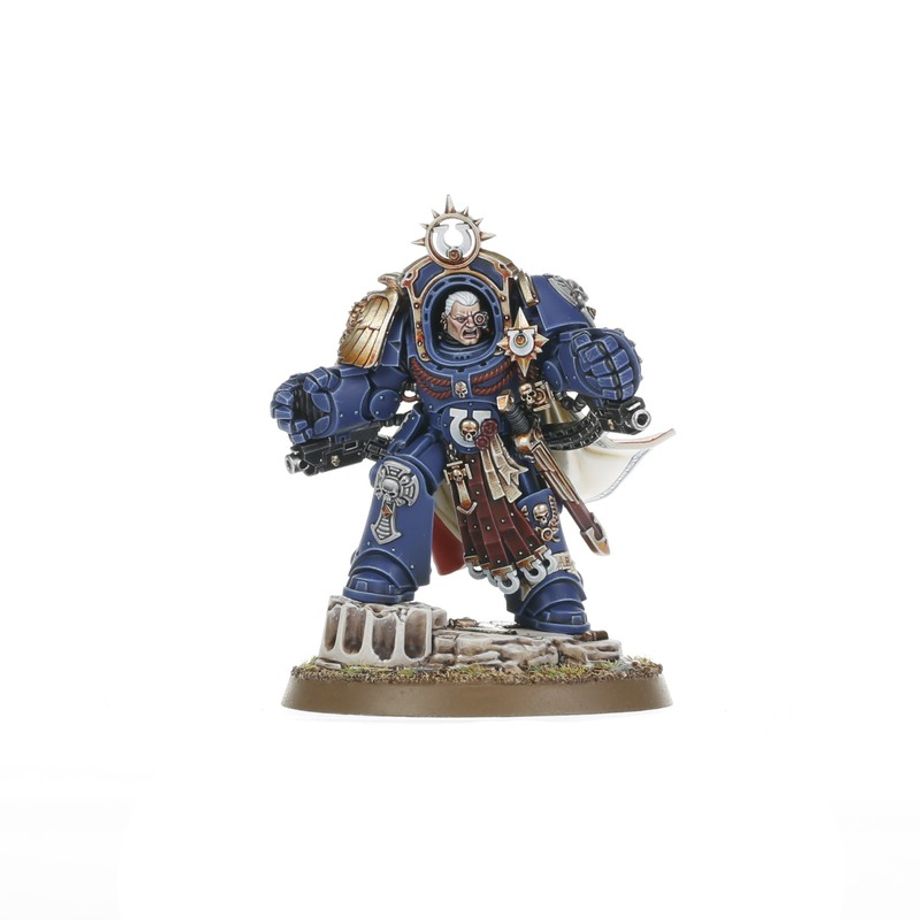Marneus Calgar in Armour of Antilochus