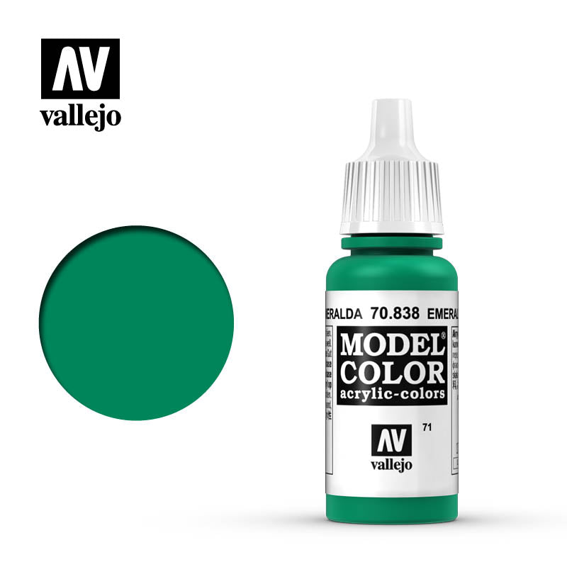 Model color Esmeralda