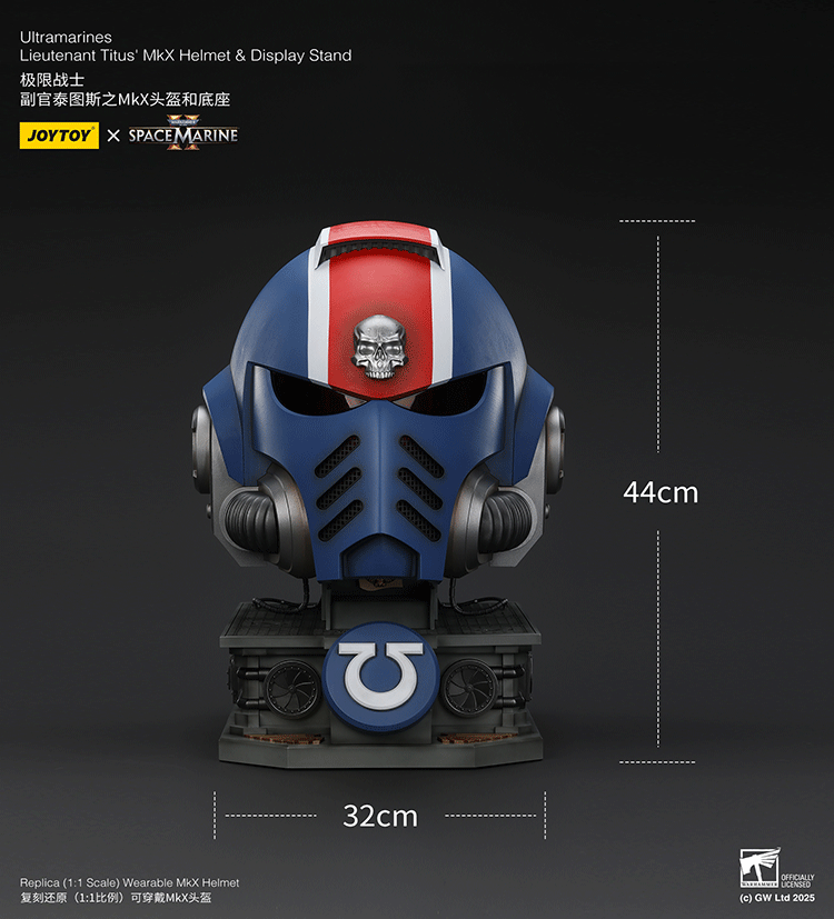 Casco MkX y soporte de exhibición del teniente Titus de los Ultramarines