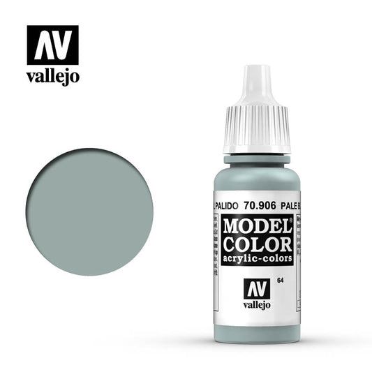 Model color azul pálido