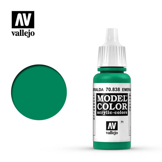 Model color Esmeralda